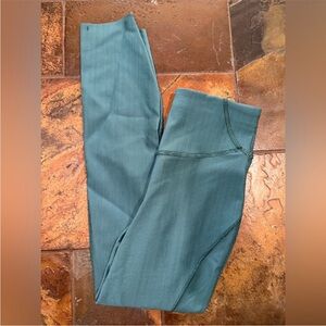 Lululemon Base Pace High-Rise Tight *Two-Tone Ribbed‎ Leggings